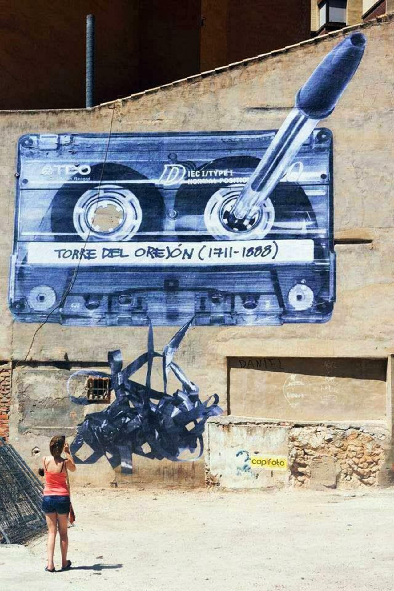 Kann mich noch gut daran erinnern 

StreetArtNews on G+
EspaiMGR Spain 
#streetart #art #graffiti http://t.co/24uq1uKOG2