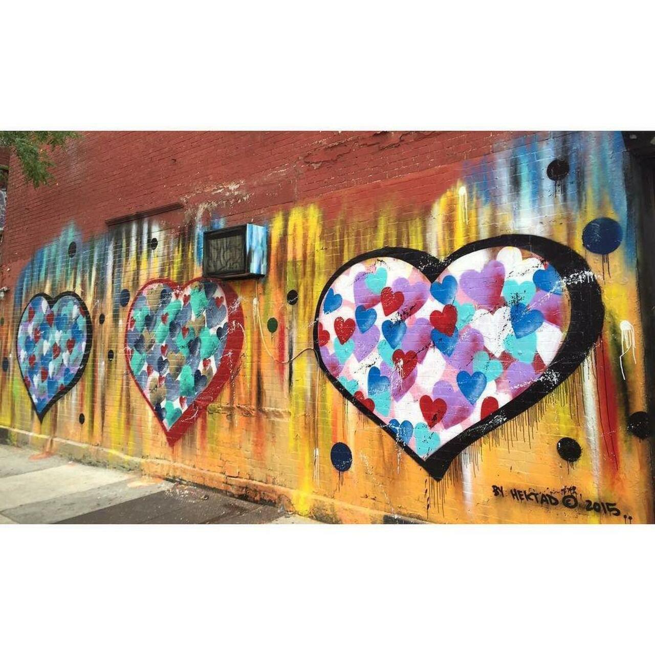 By @hektad._official #hektad 2015 #streetartnyc #streetart #colorful #hearts #graffiti #mural #wall #September13,20… http://t.co/DJj3gZ1hk3