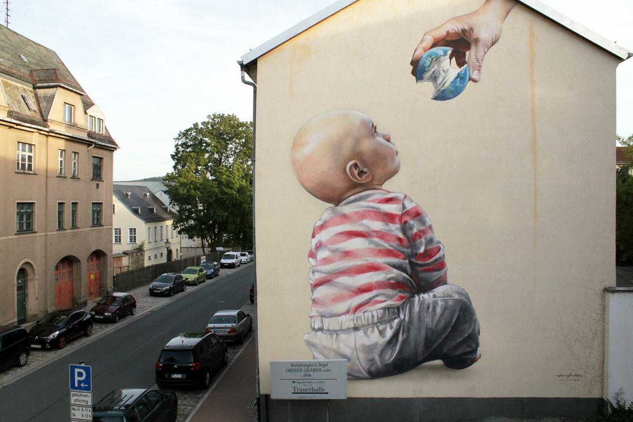 Innerfields paint 'You Only Live Once' in Plauen, Germany. #StreetArt #Graffiti #Mural http://t.co/7NRqUe8lc9