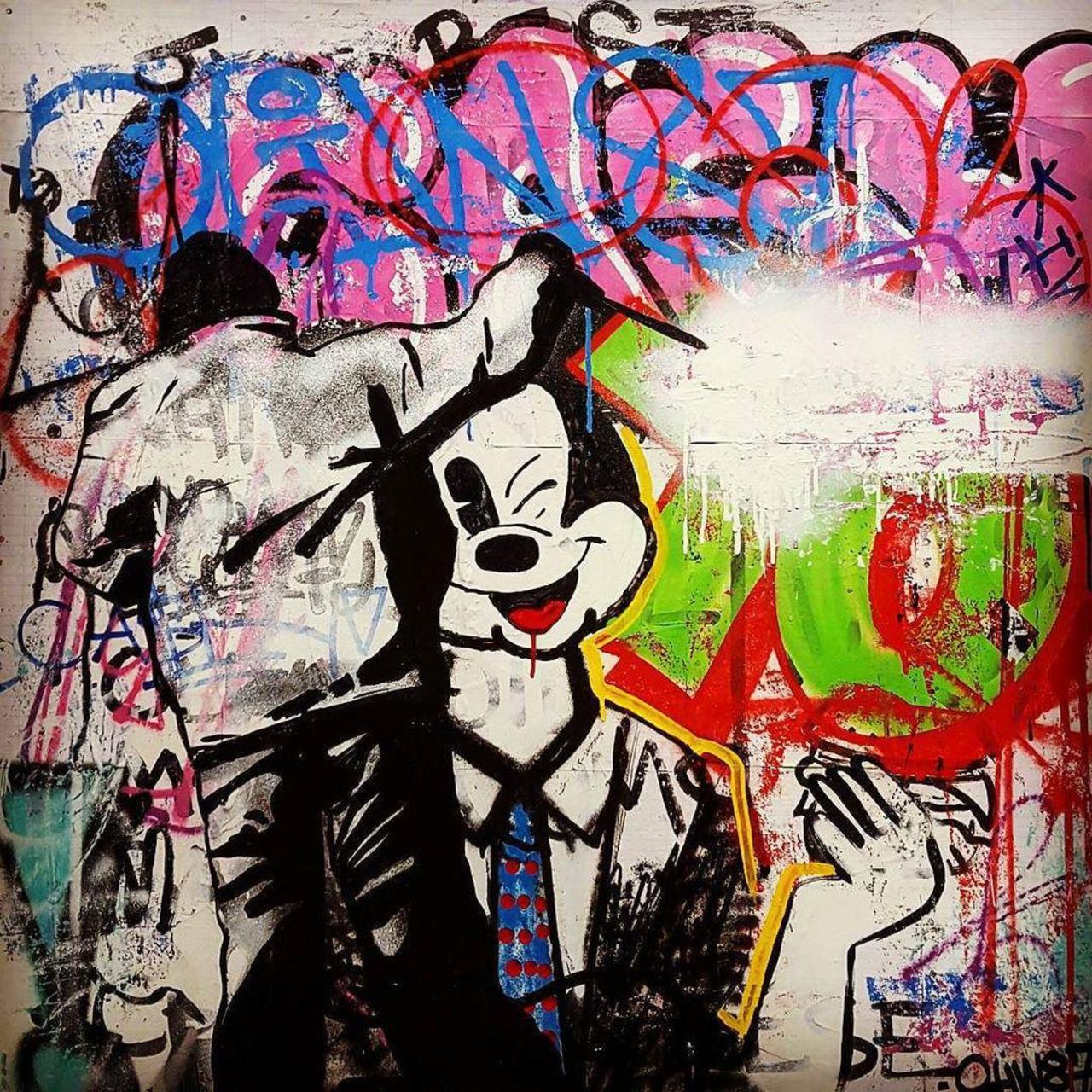Fuck the buff ✌ 100 x 100 mixed media. #oliw #oliw87 #streetart #graffiti #contemporaryart #popart  #fineart #art… http://t.co/7e1ZHOxMCE