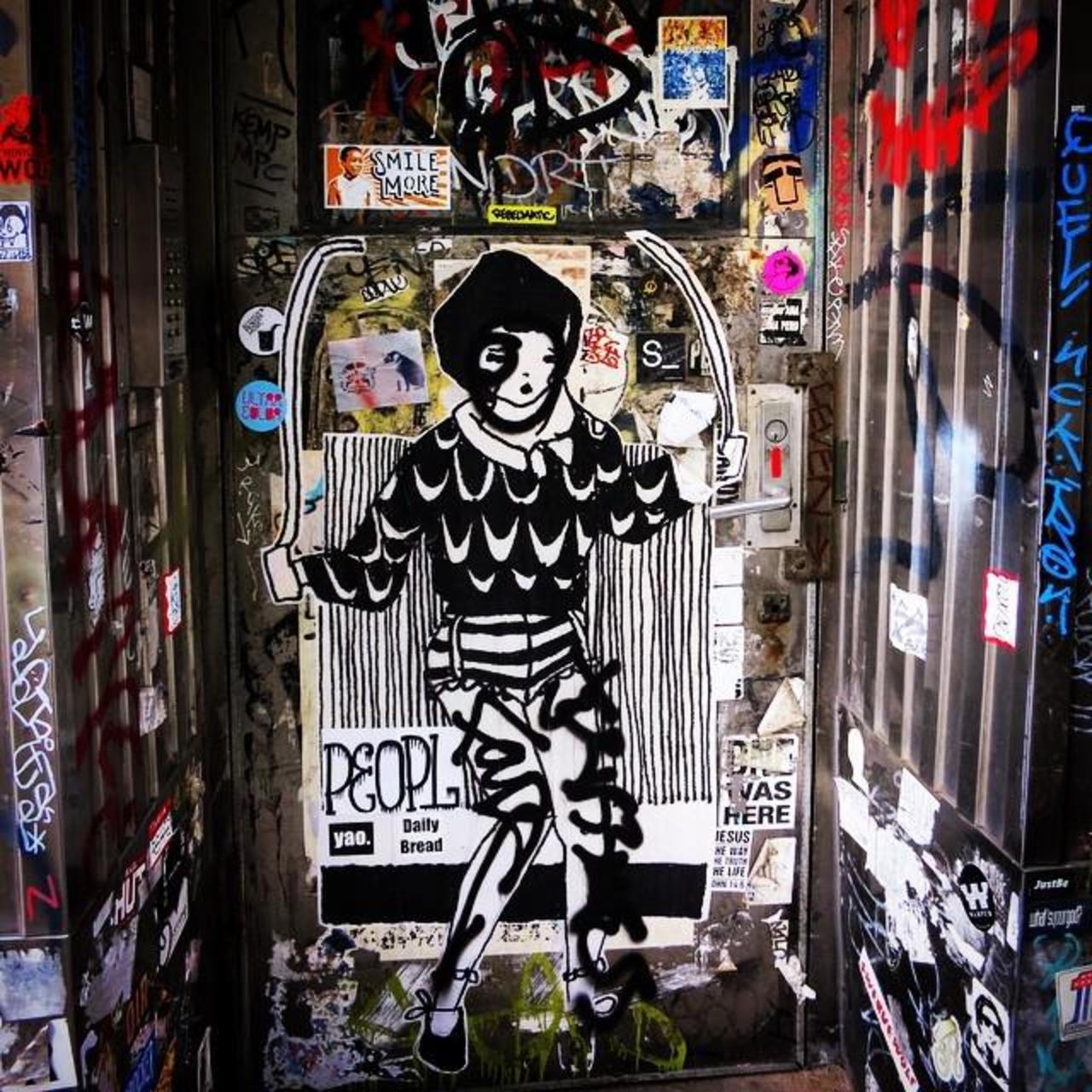 RT @CM_Fragrance: Harlequin #streetart #graffiti #pasteups #wheatpaste #stickers #slaps #tags #nyc #roseshards http://bit.ly/1wl8Zgu http://t.co/UijyTY8fCW