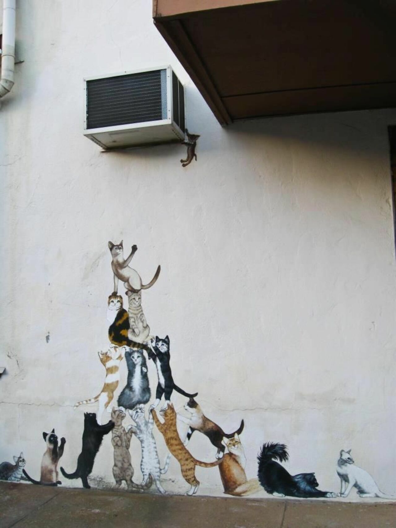 Vannah2399 †#streetart #mural #graffiti #art https://t.co/hTbAbZEa1D