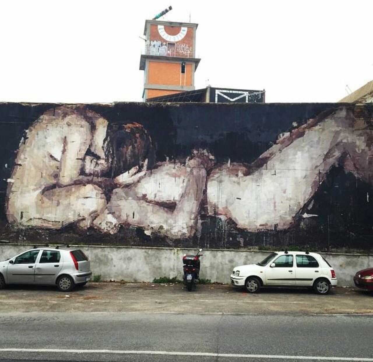 “@GoogleStreetArt: Street Art by Borondo#art #mural #graffiti #streetart http://t.co/twEUaSMWkG”