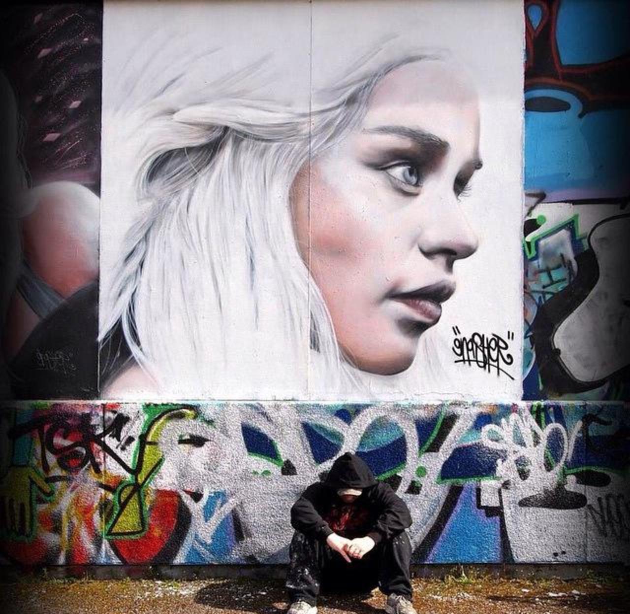 I... AM... GROOT @I___am___Groot_: #GameofThrones Street Art by Gnasher 

#art #arte #graffiti #streetart http://t.co/NZENGV9Dss