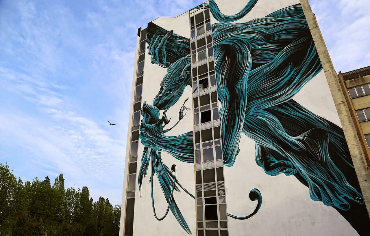 Pantonio creates a new mural in Lagny, France 
#StreetArt #Graffiti #Art 
http://bit.ly/1EI33nA http://t.co/iWcdPwNvtE