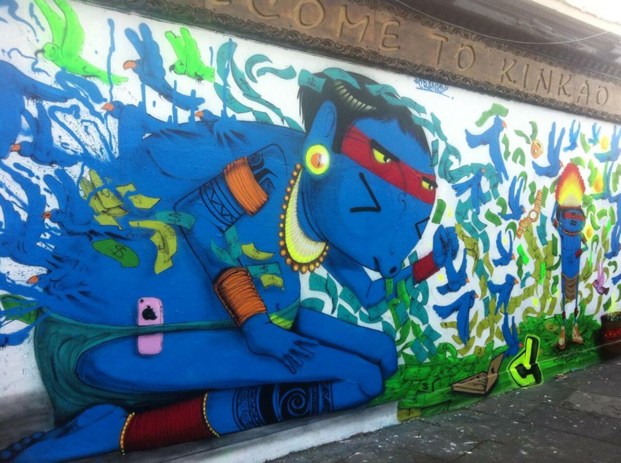 New work by @cranioartes on Pedley Street #art #streetart #graffiti @GoogleStreetArt @streetartgall http://t.co/enWO72YVYB
