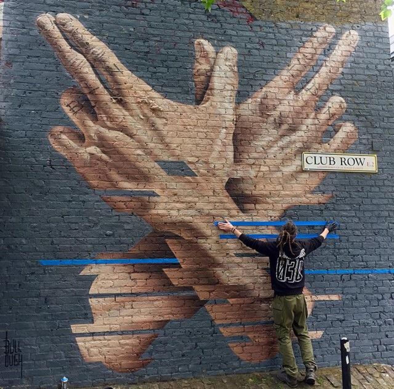 New Street Art by James Bullough, in Shoreditch, London 

#art #arte #graffiti #streetart http://t.co/4CgSFEt1JZ