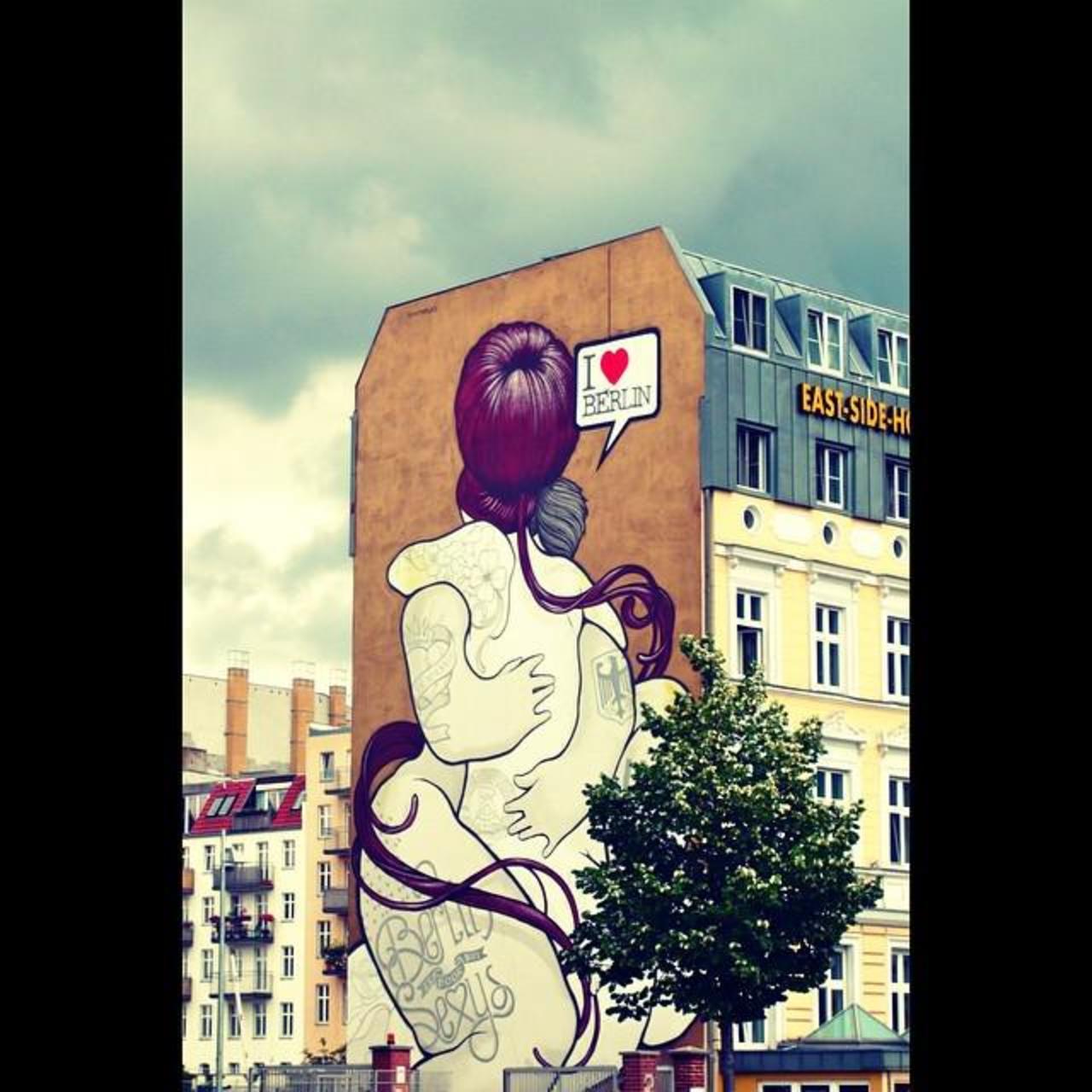 Art & architecture in Berlin. Join me! #berlin #streetart #germany #wall #art #graffiti #travel #discover #städtetr… http://t.co/Eyz2NMKct4
