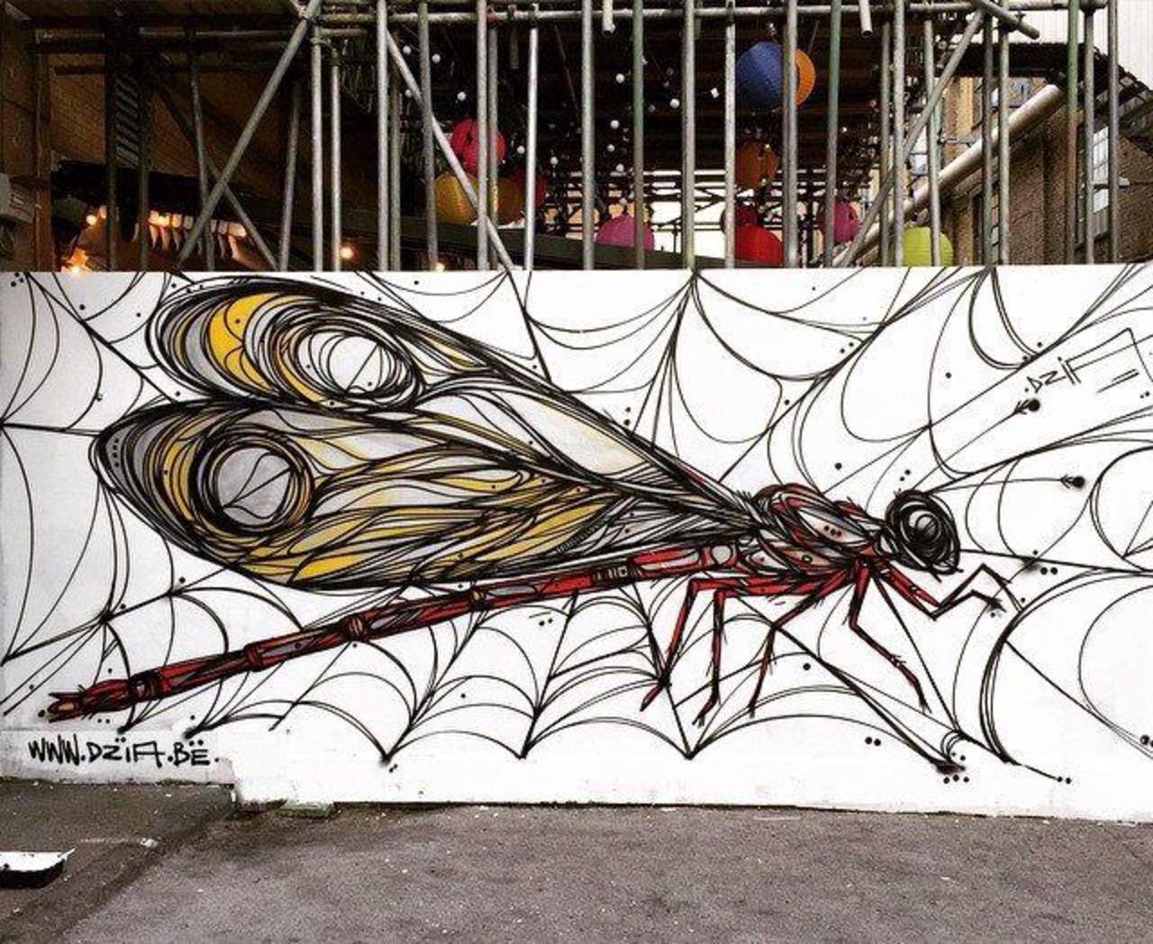 RT ArchaicManor "New Street Art by DZIA in London  

#art #arte #graffiti #streetart http://t.co/XQiRBoHrnW yo"