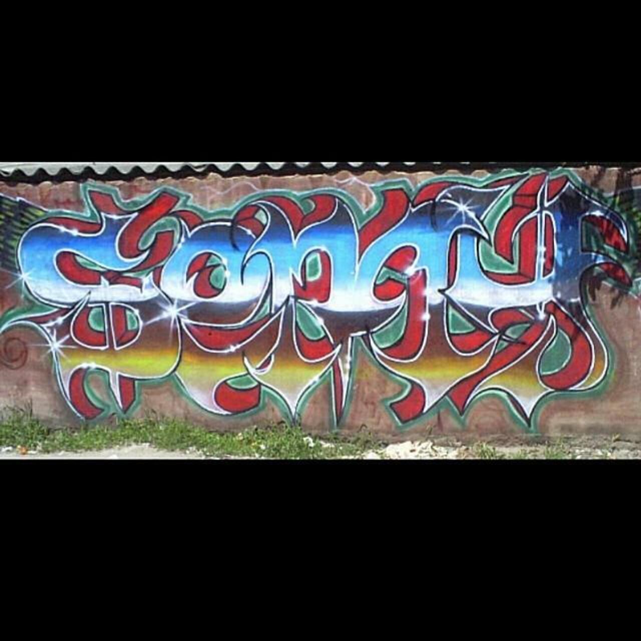 #semiok #graffiti #colour #art #sanat #design #duvarsusleme #streetartistanbul #istanbulstreetart #sokaksanati #str… http://t.co/6BK9Nal6GE