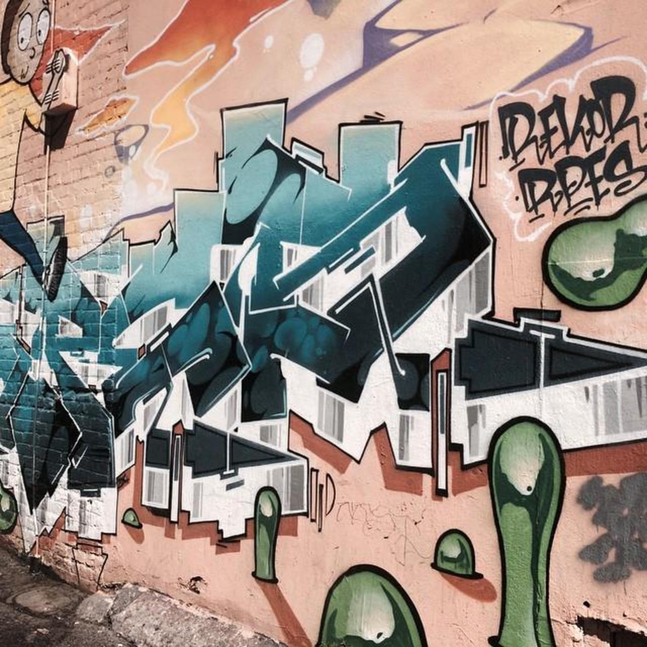 Mural Graffiti Arts
Taber Street
San Francisco, CA
#mural #muralarts #graff #graffiti #graffitiCA #outsider #outsid… http://t.co/2dXMwbrqKi