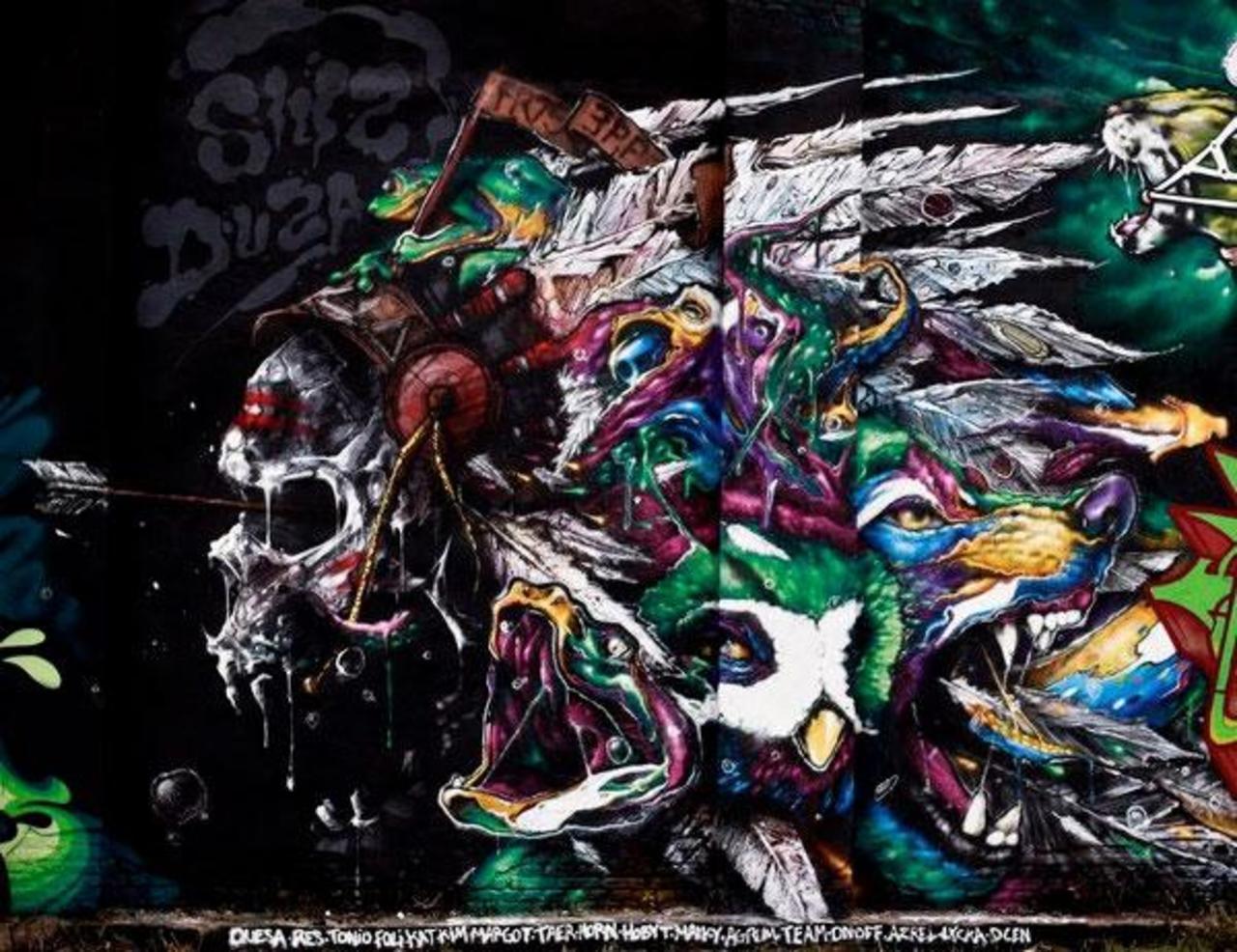 #Streetart #urbanart #graffiti #painting #mural des artistes Sly2 et Duza #Paris France http://t.co/3sz9SDMb5r https://goo.gl/7kifqw