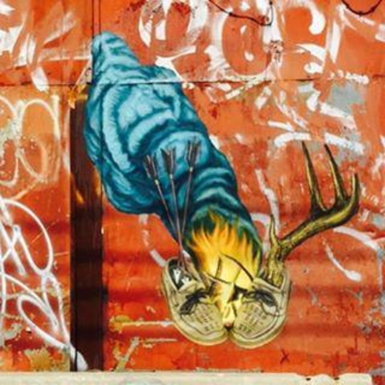Symbolism #streetart #painting #mural #walls #graffiti #redhook #brooklyn #nyc #newyorkcity #nycstreetart #streetar… http://t.co/XOVDf16Zll