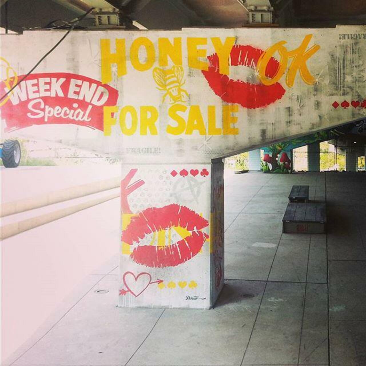Honey for Sale!  #the6ix #thesix #tdot #Toronto #corktown #graffiti #graff #mural #art #arte #artwork #underpass… http://t.co/RgWvhIU2gy