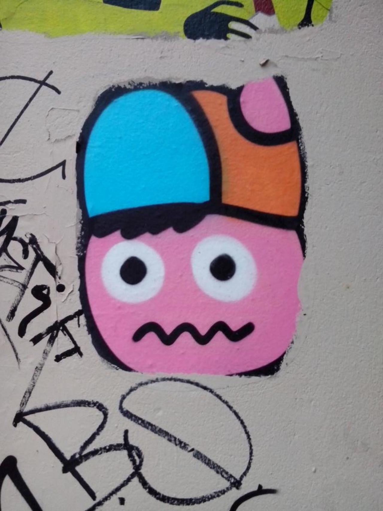 RT @patrickparis18: #streetart #urbanart #graffiti #painting #wall #mural #Paris #jaimeParis http://t.co/Zq041zkXsB