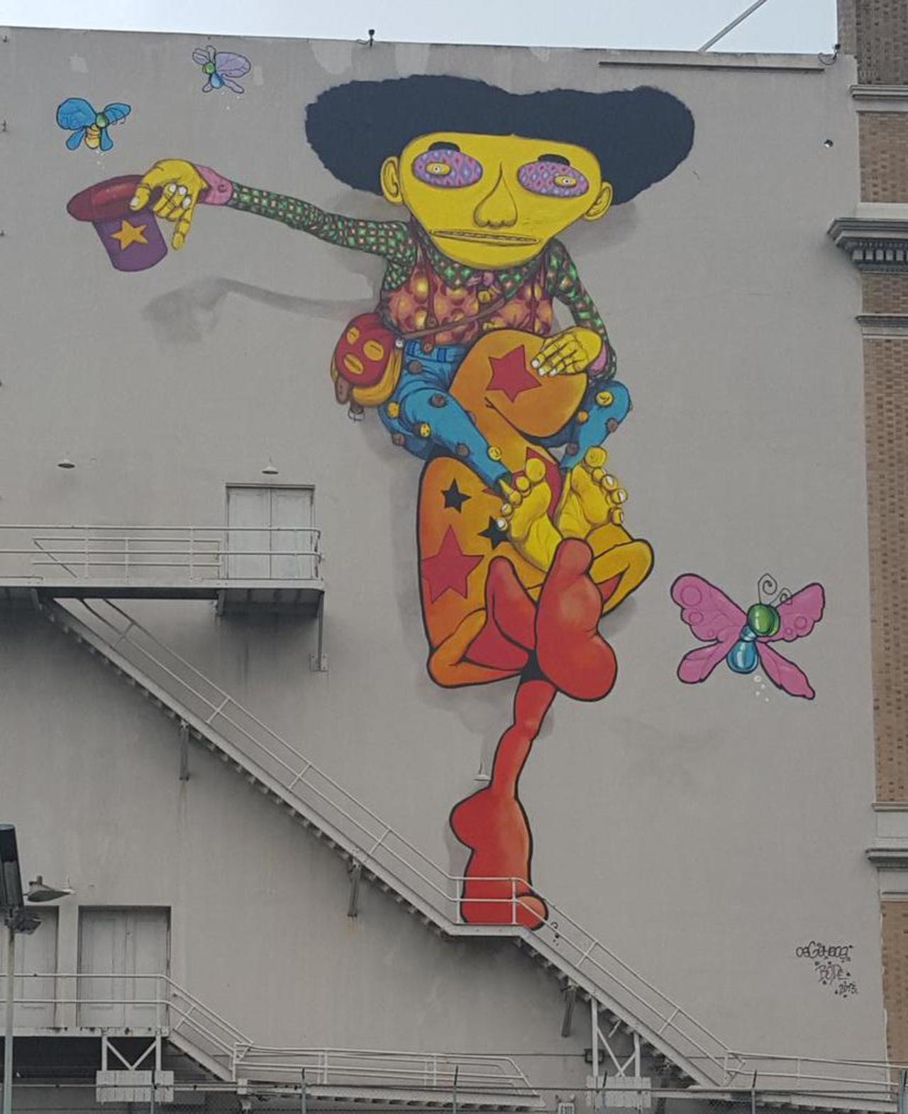 Interesting #graffiti #streetart #mural in #SanFrancisco http://t.co/rzH7Jvtid2