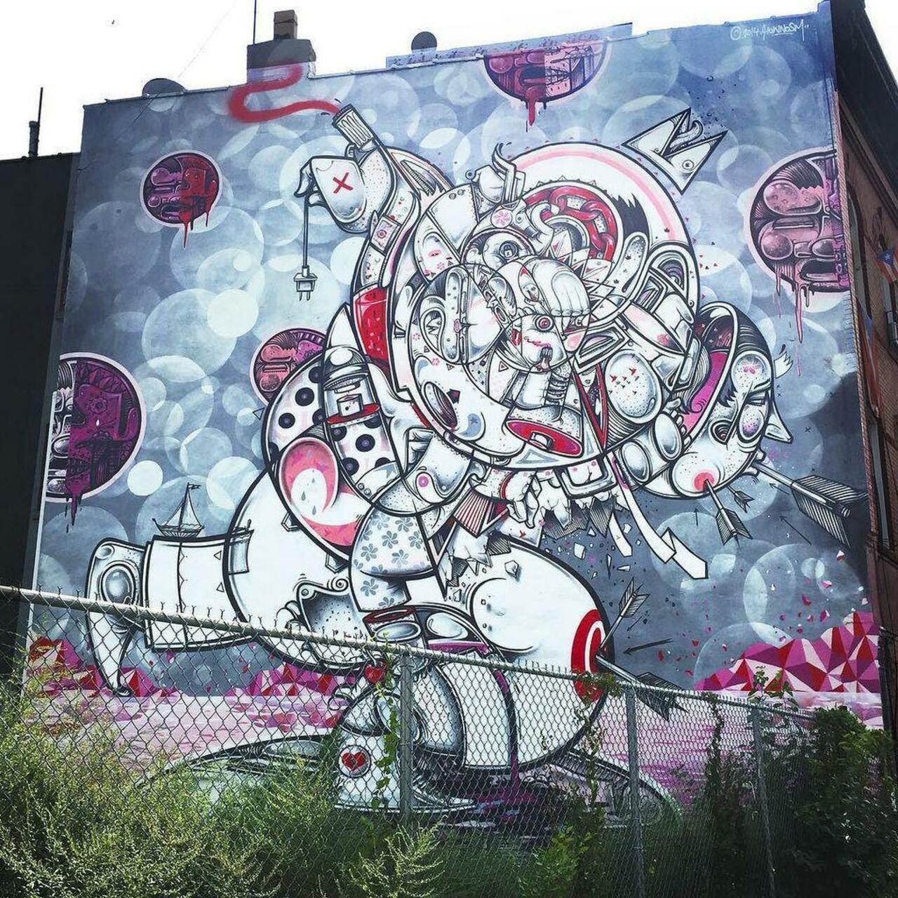 RT @StArtEverywhere: red hot summer day by @hownosm #streetz #streetart #graffiti #instagraffiti #urbanart #mural #street #streetphotogr… http://t.co/3t35soEEeY