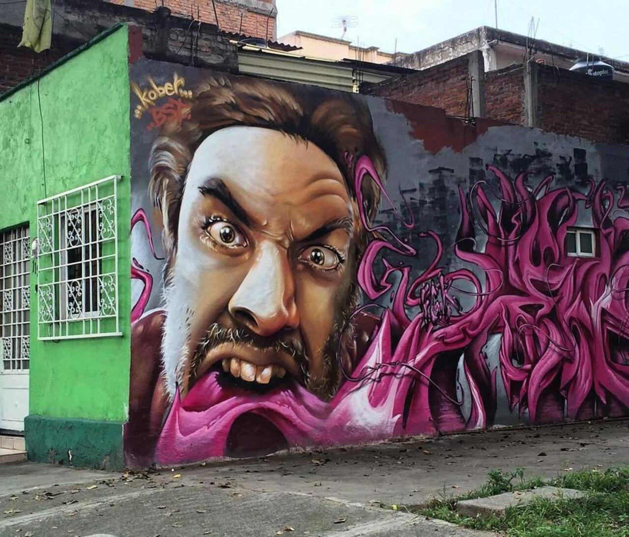 #streetart #arteurbano #urbanart #urban #art #mexico #cdmx #mexicodf #mural #graffiti #streetartmexico #urbanwalls … http://t.co/vRczAgapC4