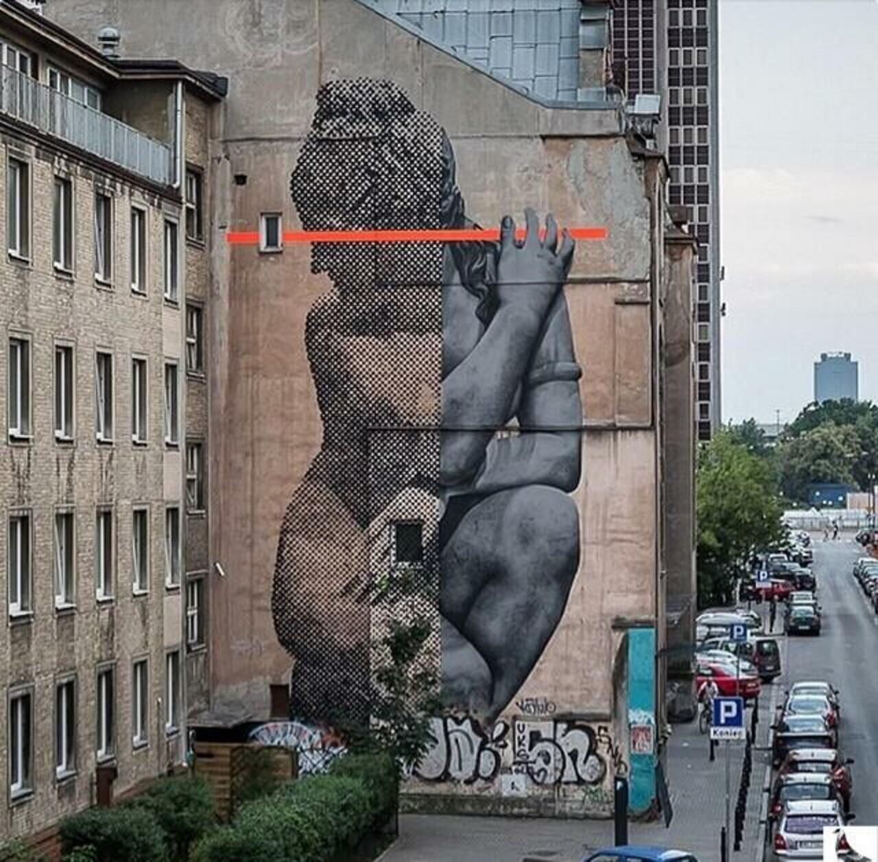 RT @designopinion: Artist @_cyrcle large scale Street Art mural located in Warsaw, Poland. #art #mural #graffiti #streetart http://t.co/yNrv4OeSrA