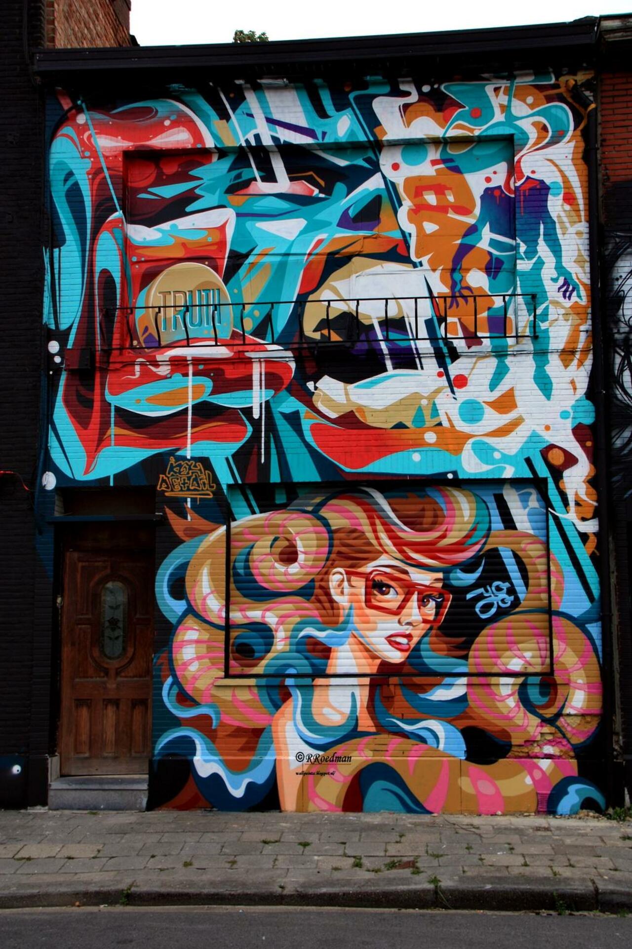 RT @RRoedman: #streetart #graffiti #mural girl with colored hair #Berchem #Antwerpen,2 pics at http://wallpaintss.blogspot.nl http://t.co/UN7vAkvMba