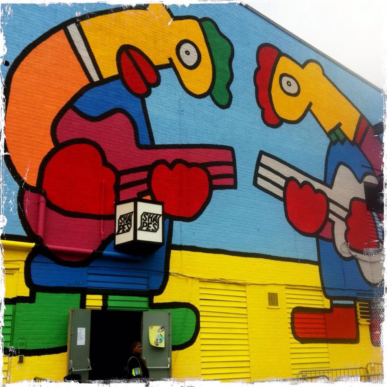 RT @gianni_nigia: “@BrickLaneArt: Fantastic @NoirThierry mural in Hackney Wick #streetart #art #graffiti http://t.co/KI7akhQa1d”