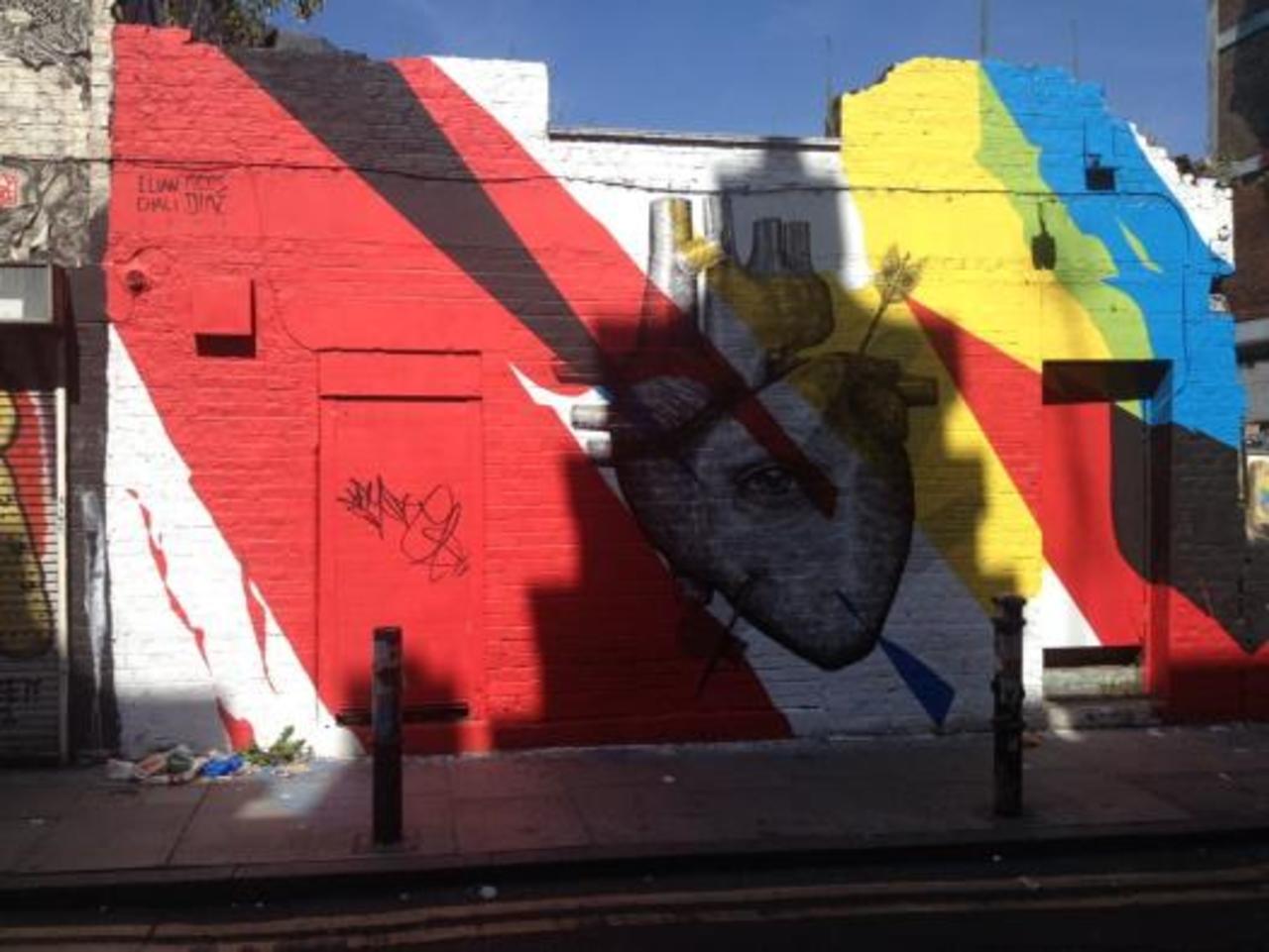 #bricklane #Shoreditch #graffiti #streetart #london #art #mural #photo http://t.co/PfS3hlxAm4