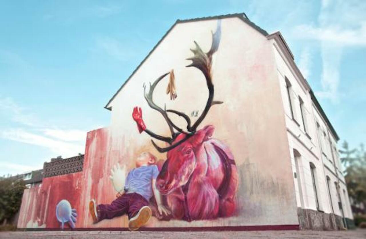 Mural by Telmo Miel in Heerlen, Netherlands #streetart #graffiti #mural #Netherlands #Telmo #Miel http://t.co/4qiBP68OHi