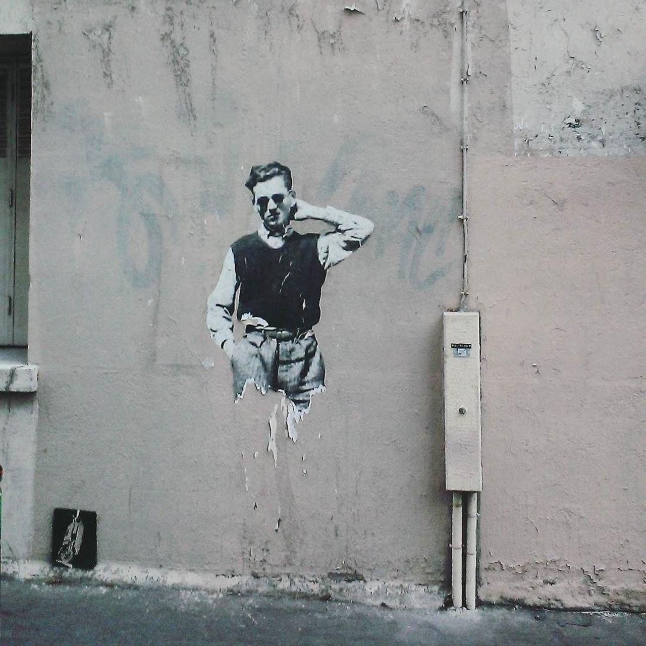 #Paris #graffiti photo by @mcwp http://ift.tt/1gXaooo #StreetArt http://t.co/F9ZzNmvDEA