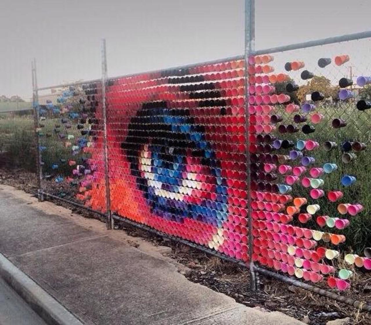 Unique Street Art piece by duo Hyde & Seek brought in an unlikely way #art #graffiti #streetart http://t.co/hTGNz6Muxa RT @GoogleStreetArt