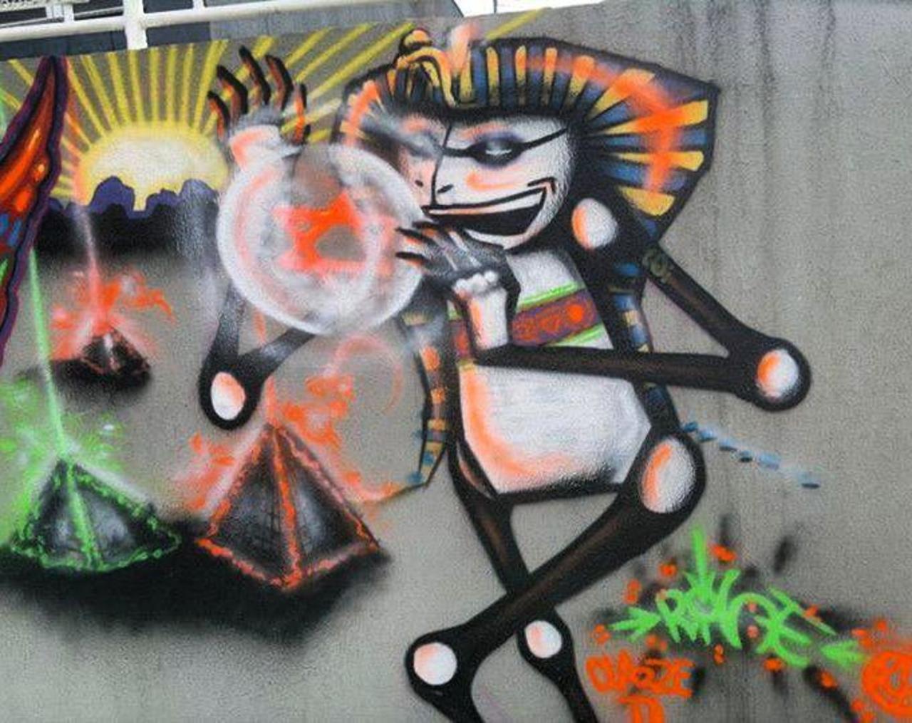 Natural Mystic #rine #graffiti #artistasurbanoscrew #streetartrio #streetart by artistasurbanoscrew http://t.co/Dmx2jSHSuC