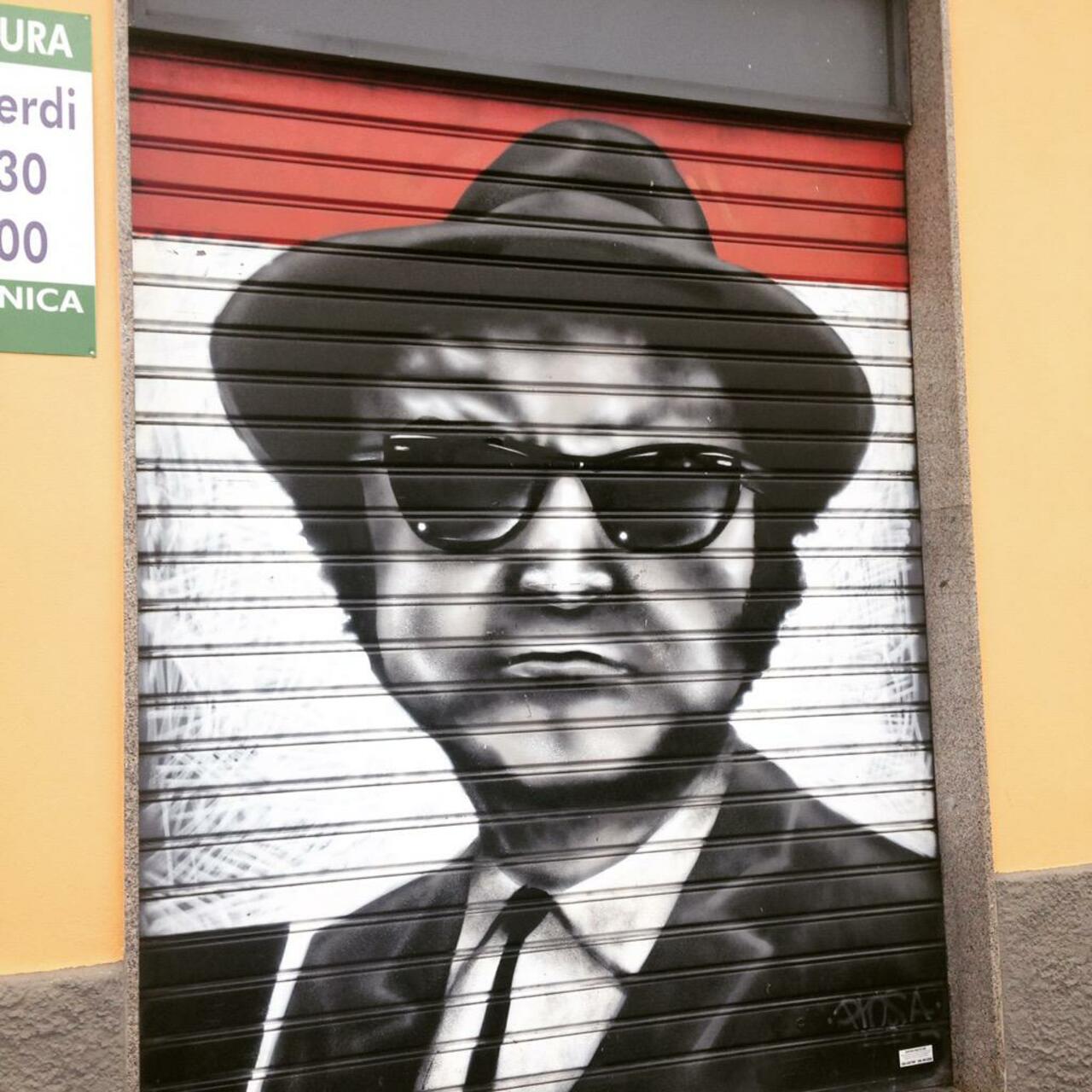 #streetart #milano #graffiti #graffitiart http://t.co/awmxANlbj2