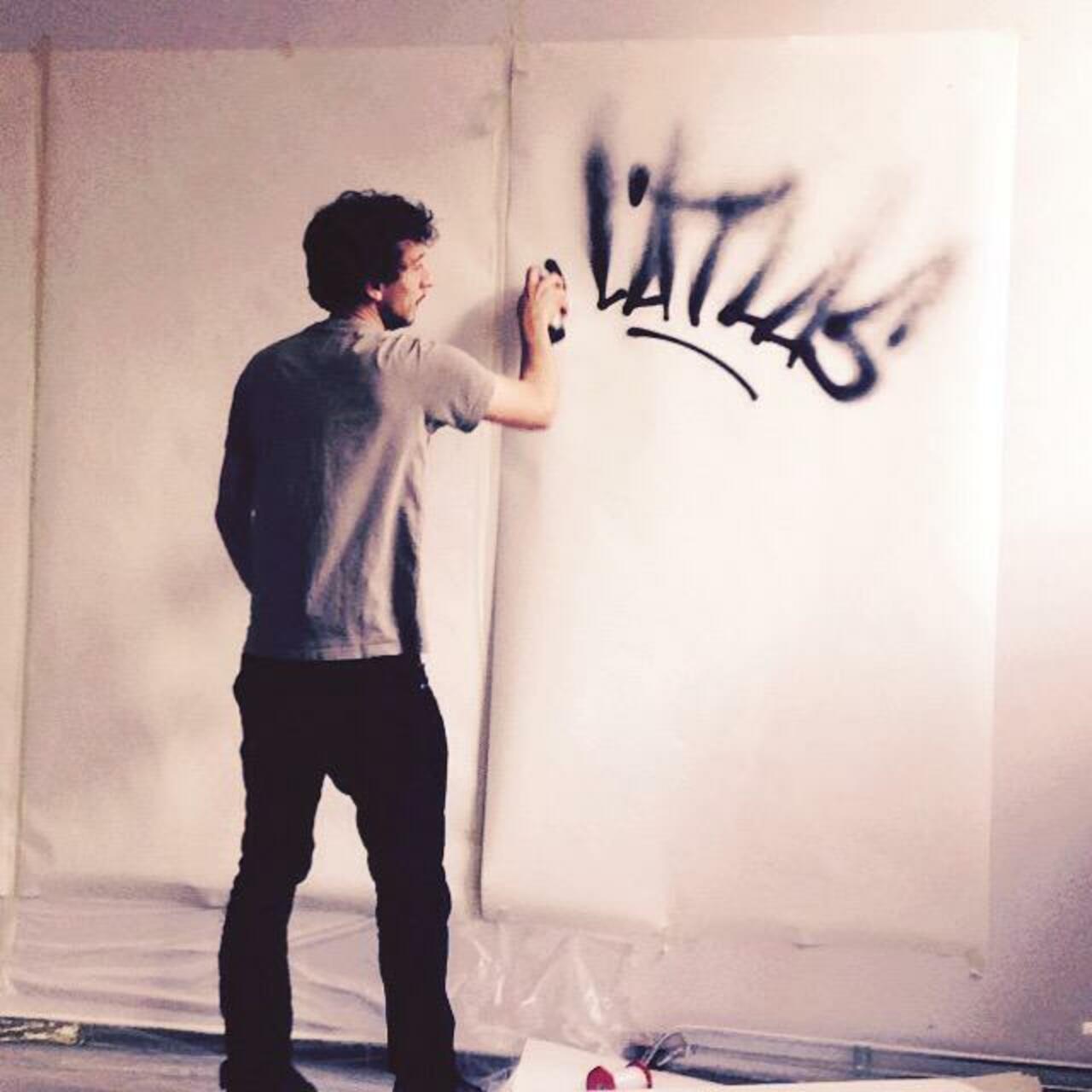 Workshop graff avec Parole! #graffiti #streetart #festival #brussels http://t.co/z92wT05a2N http://ift.tt/1FP7Xuv