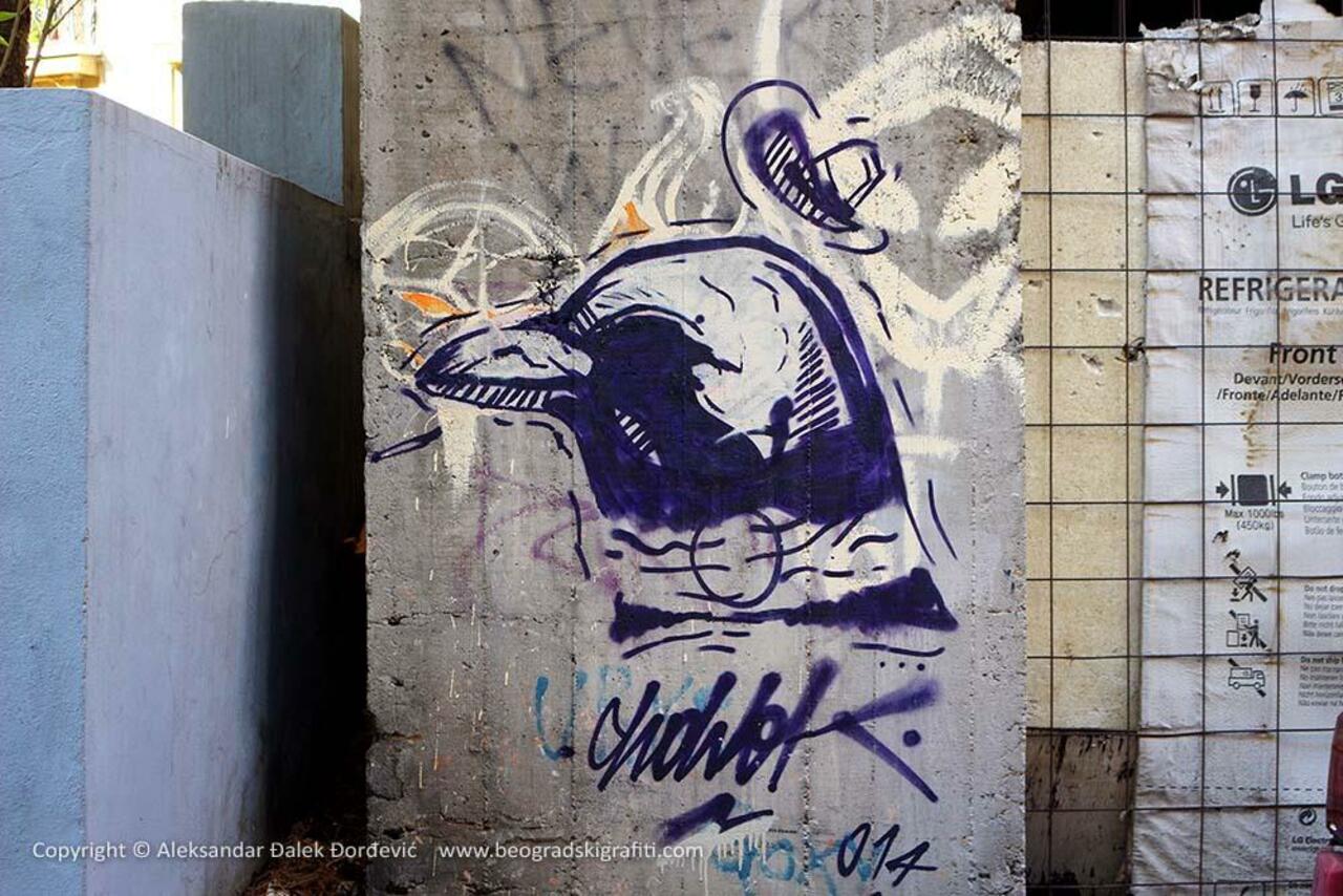 Ptica / HAWOK / Dorćol

#BeogradskiGrafiti #StreetArt #Graffiti #Beograd #Belgrade #Grafiti http://t.co/iMenZYtY3i