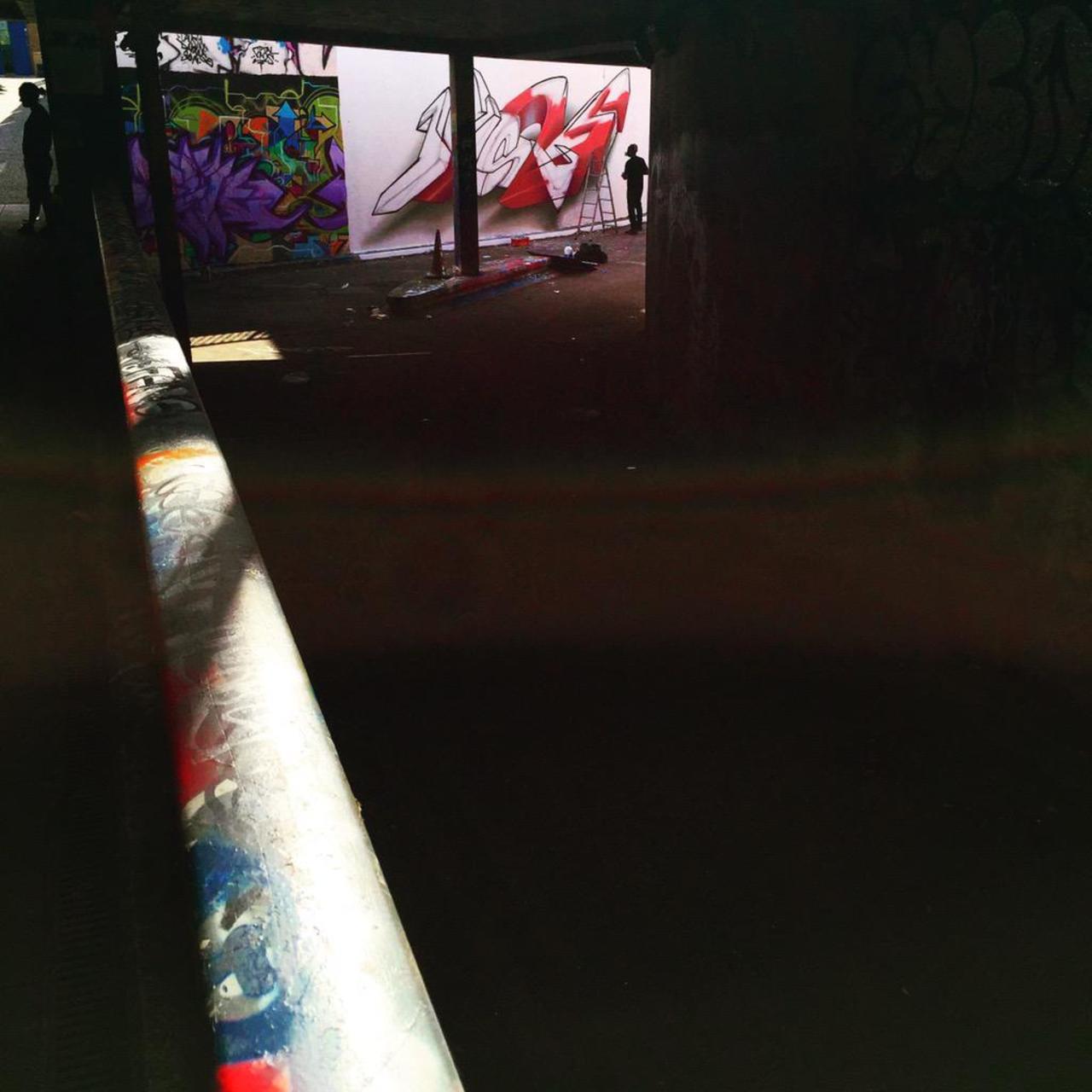 RT @eoin_heffernan: Spotted some new work being developed in #Graffiti Tunnel, Lower Marsh #streetart #London #spraypaint http://t.co/ZTctB3oE0D
