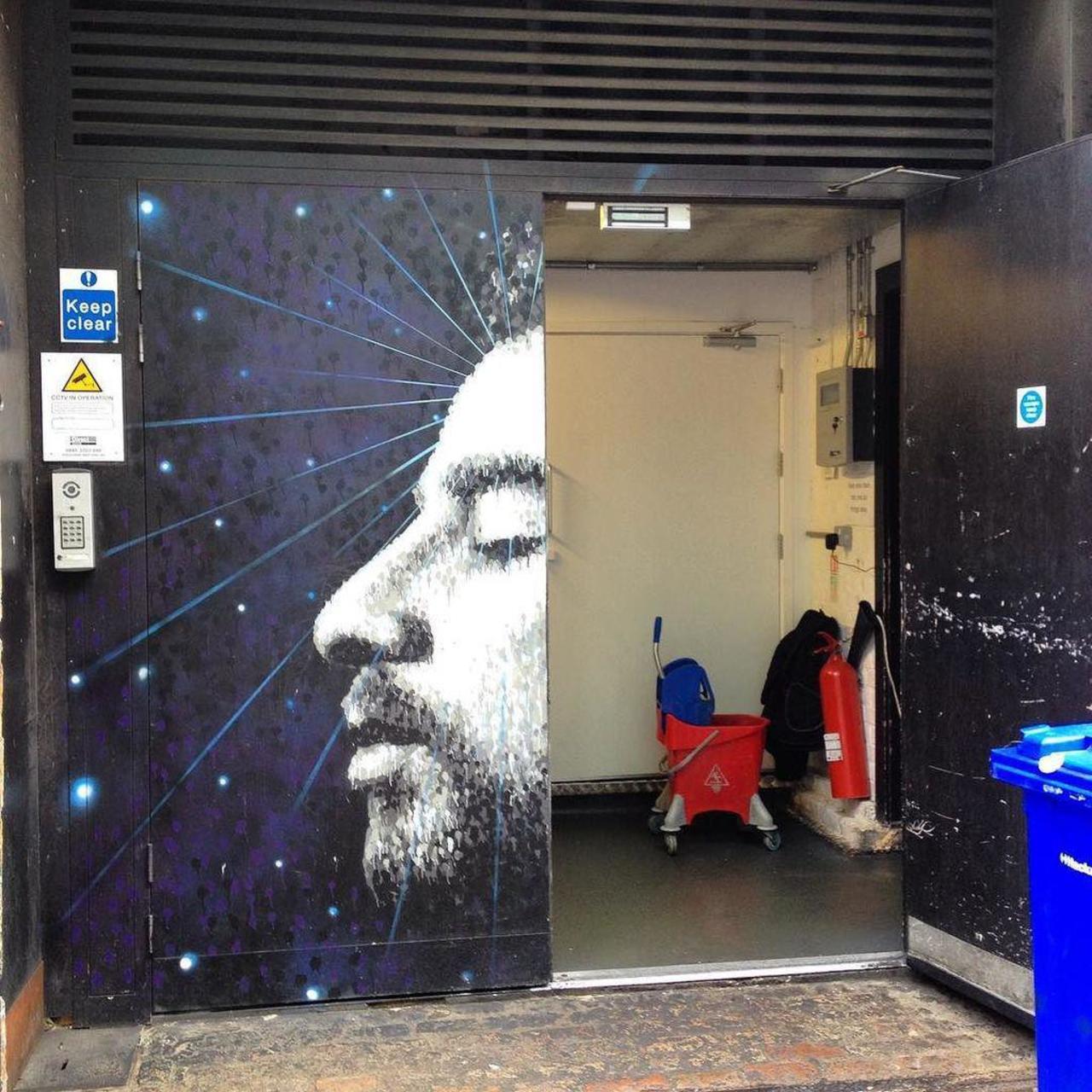 Open your head. #streetart #streetartlondon #graffiti #london #thisislondon by isadarko http://t.co/tJD2r8CLMN
