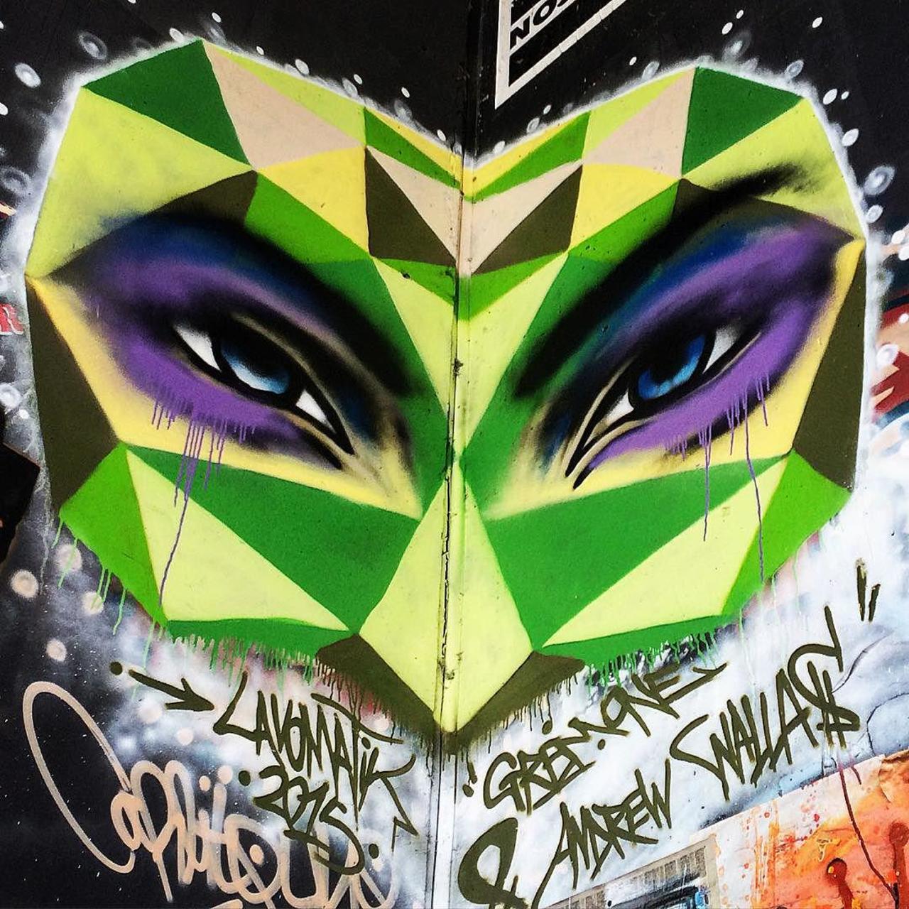 #Paris #graffiti photo by @julosteart http://ift.tt/1Jx6wRM #StreetArt http://t.co/0fiiHw2FrM