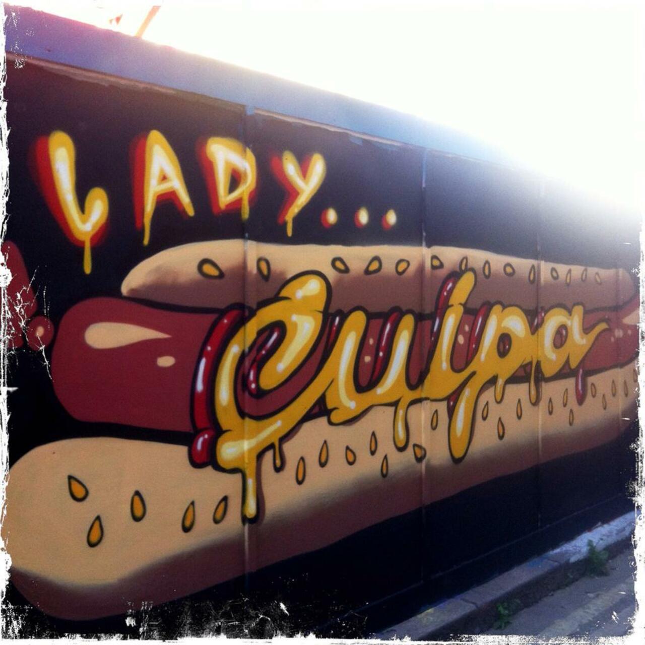 Hot Dog on Blackall Street from #LadyCupla 

#streetart #graffiti http://t.co/aJ8tZa6ocd