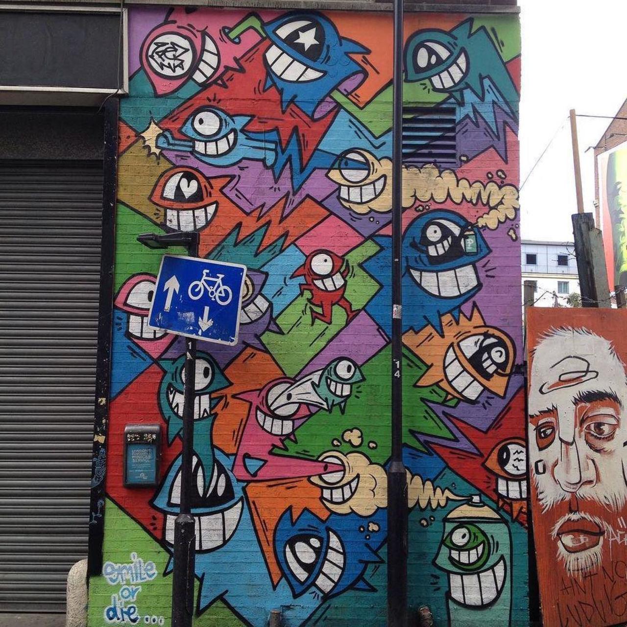 Eentje voor @wimplash #streetart #streetartlondon #graffiti #london #thisislondon @pezbarcelona by isadarko http://t.co/Vk0781IU1m