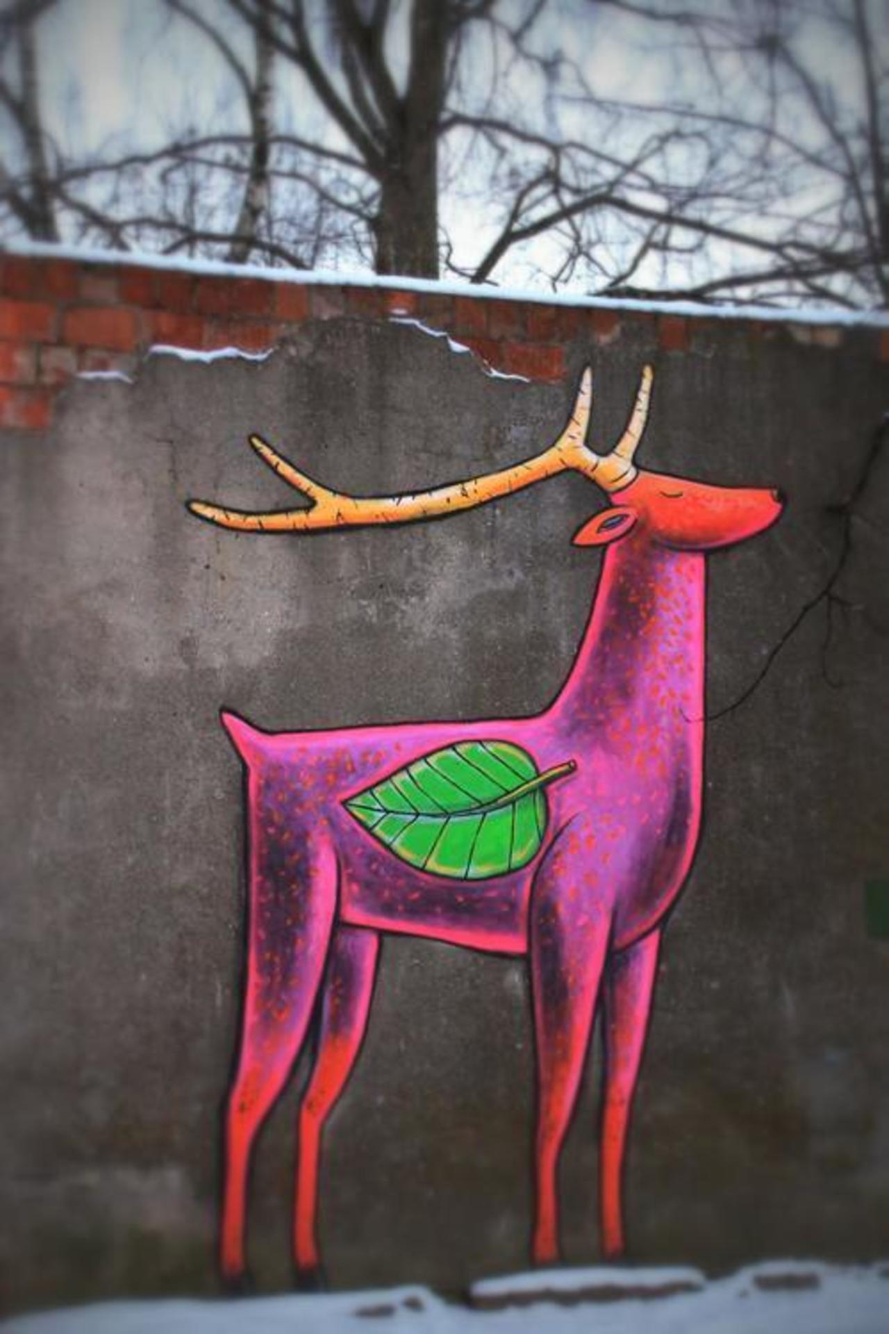 RT @5putnik1: A luminous message...   • #streetart #graffiti #art #nature #funky #dope . : http://t.co/BZdAf0gnrO