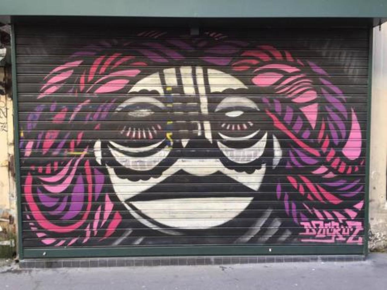 escargot_esco

#streetart #street #art #paris #graffiti… http://streetiam1.tumblr.com/post/130097234766 http://t.co/2XrGsTsrSt