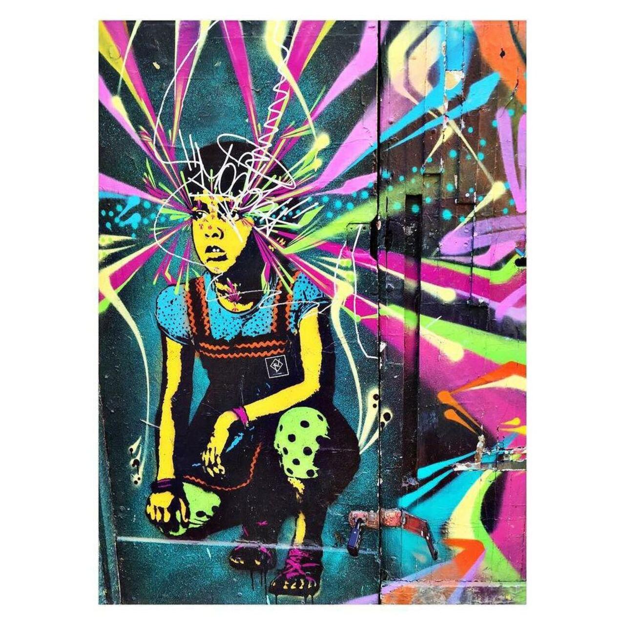 ⚡️⚡️ #streetart #graffiti #paint #spraypaint #wall #mural #wallmural #bricklane #shoreditch #eastlondon #urban #u… http://t.co/dXsCXmciLG