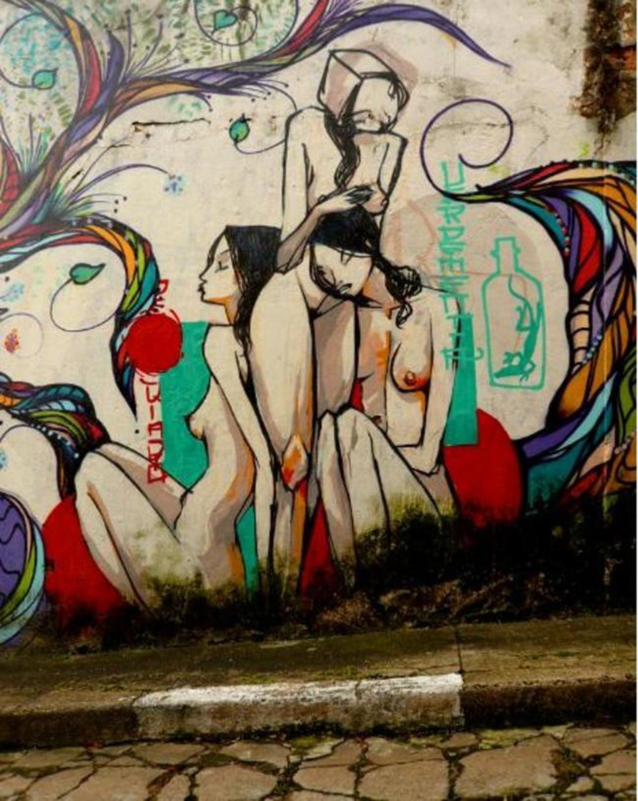 RT @5putnik1: Picasso on Absynthe  • #streetart #graffiti #art #funky #dope . : http://t.co/0aqcPvII44