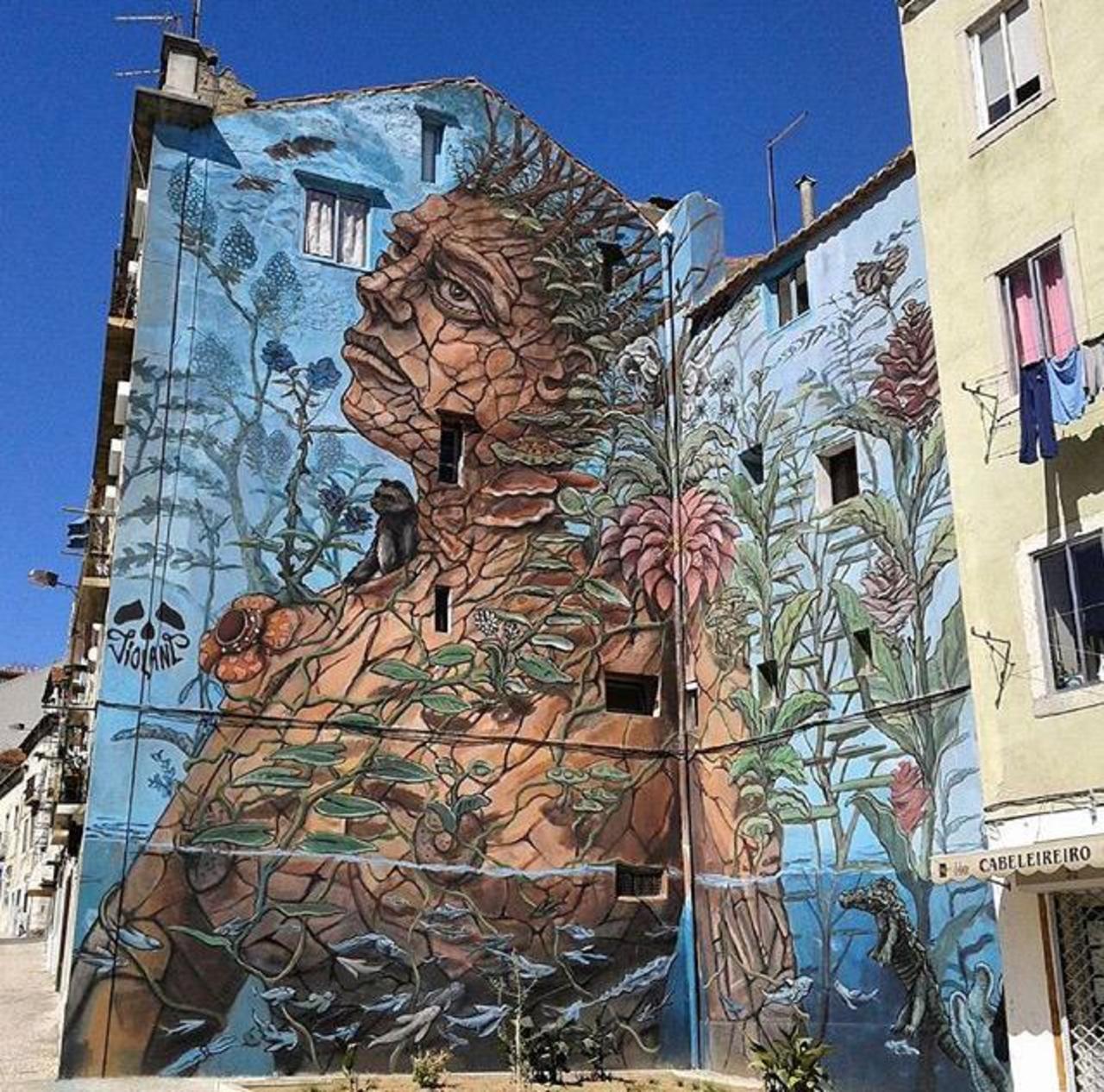 Street Art by Violant 

#art #graffiti #mural #streetart http://t.co/dABKmAFE3J