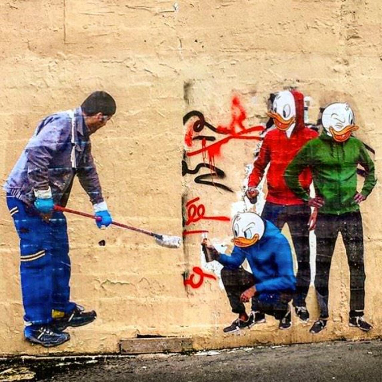 Jai_5511: RT circumjacent_fr: #Paris #graffiti photo by jeanlucr http://ift.tt/1NEKxOQ #StreetArt http://t.co/3a1x7s84EQ