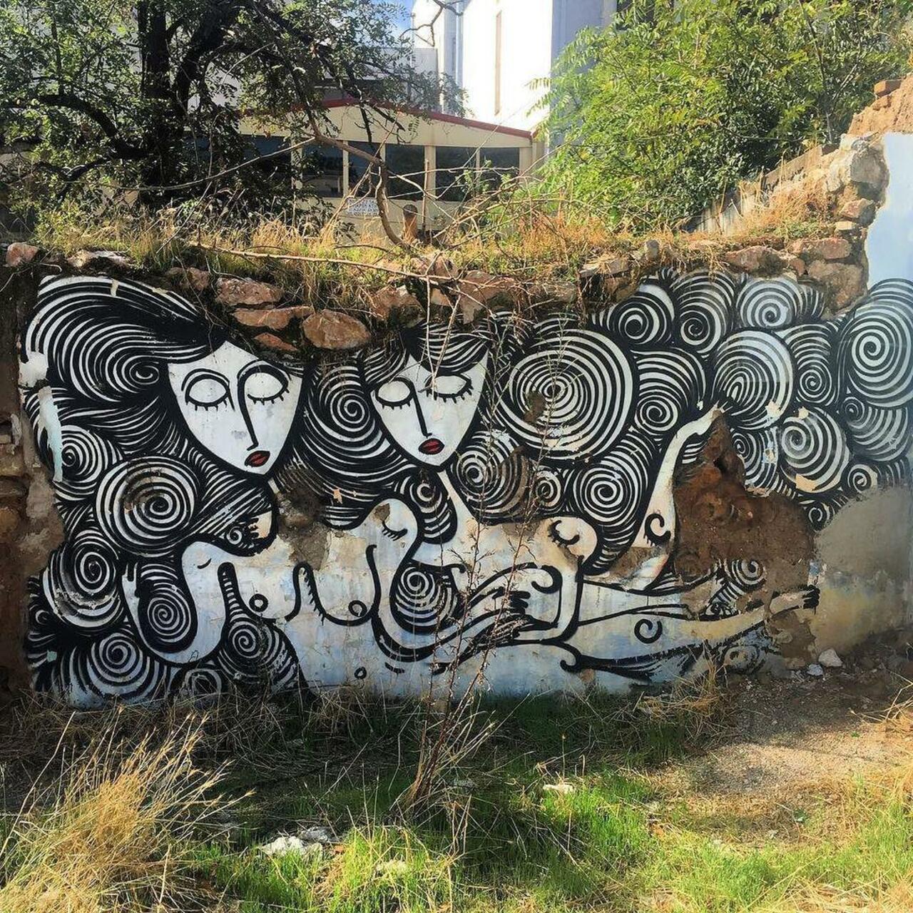Graffiti Mural
Sonke
Athens, Greece
#graff #graffiti #graffitiathens #outsider #outsiderart #street #streetart #str… http://t.co/apsIgslbDs