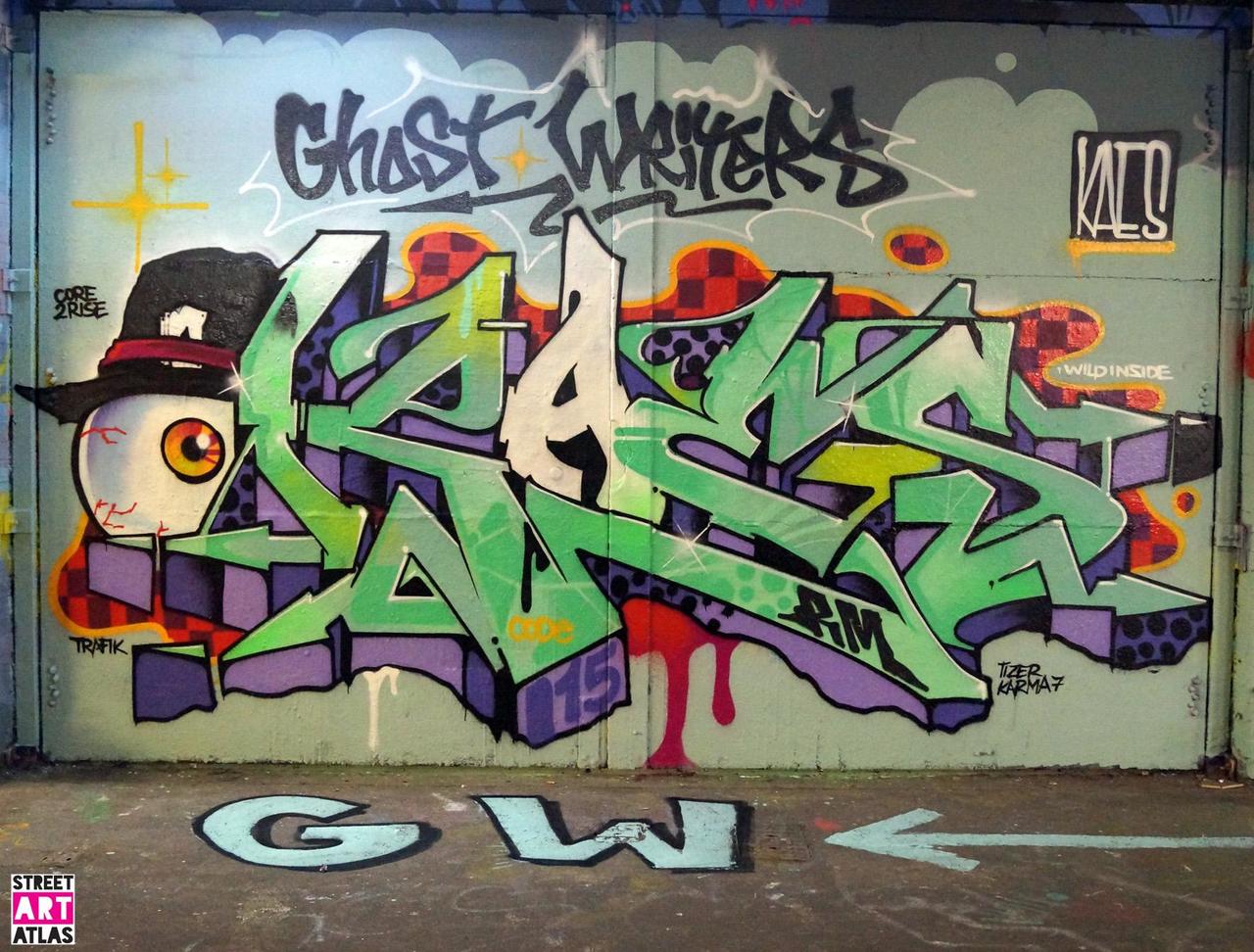 RT @StreetArtAtlas: Fresh paint tonight by #Kaes @ #LeakeStreet #Ghostwriters #Streetart #Graffiti #FreshPaint http://t.co/YIqdtAobRn