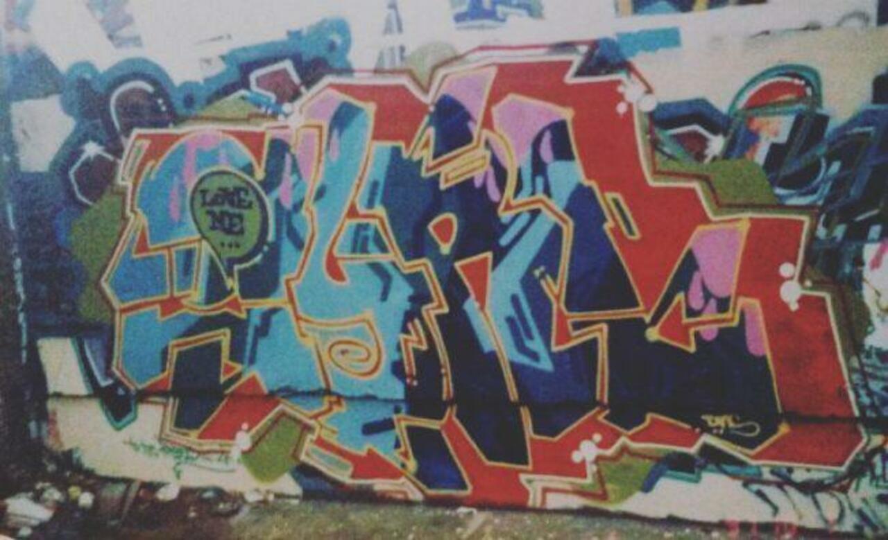 RT @artpushr: via #mistertown_77 "http://bit.ly/1LSI5EH" #graffiti #streetart http://t.co/TJGeqArnp3