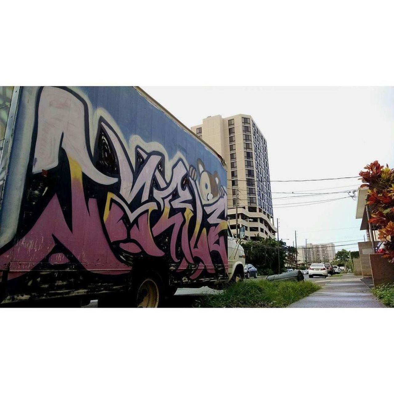 RT @artpushr: via #siete_gramz "http://bit.ly/1iPhywm" #graffiti #streetart https://t.co/H52u5gYIZP
