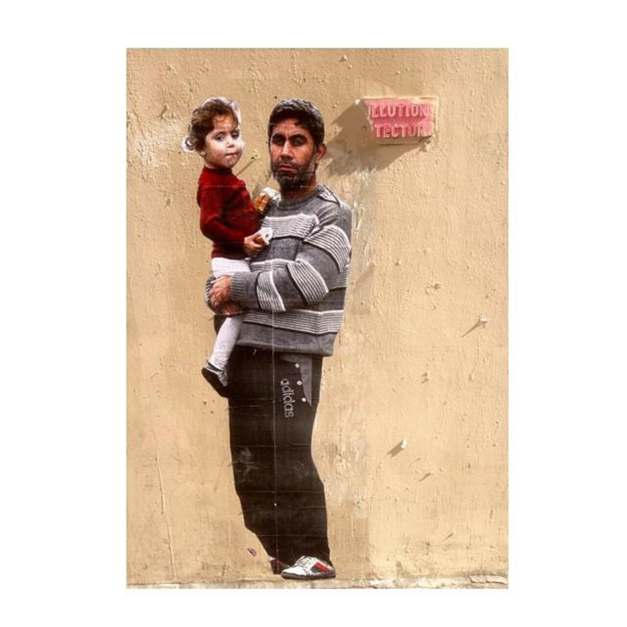 #Paris #graffiti photo by @doyou.getme http://ift.tt/1VpG5cS #StreetArt http://t.co/yA2fg1ufiu
