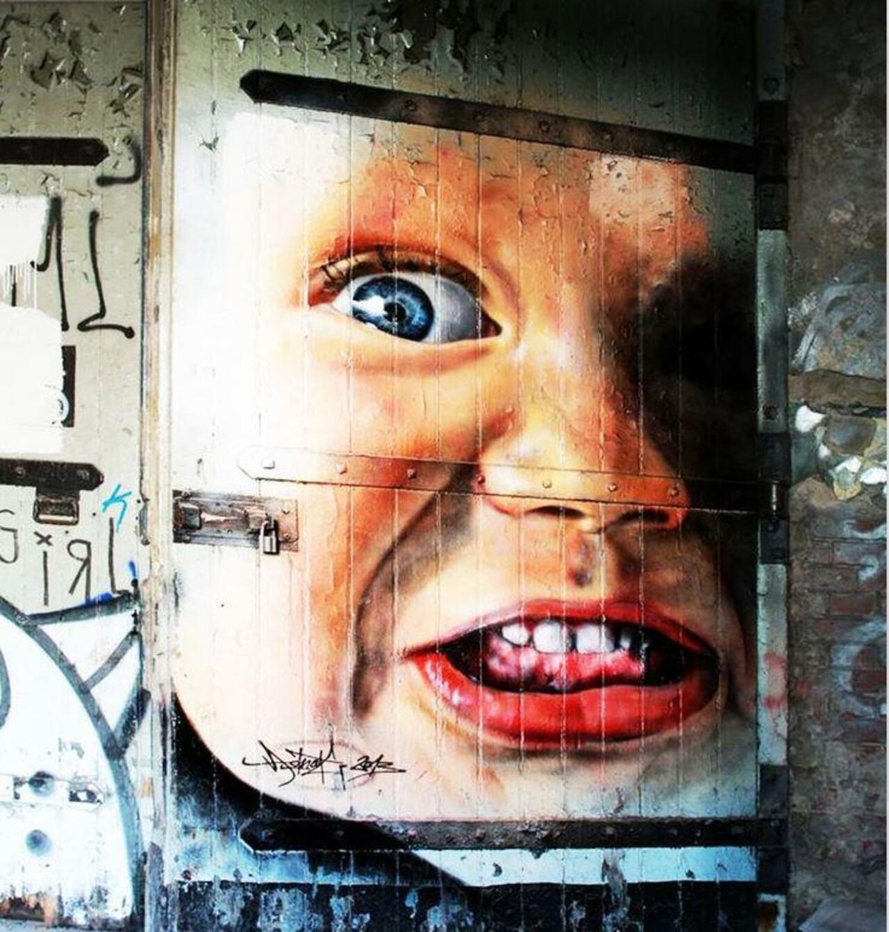 RT @5putnik1: Baby Face   • #streetart #graffiti #art #funky #dope . : http://t.co/yscN1HnL8B